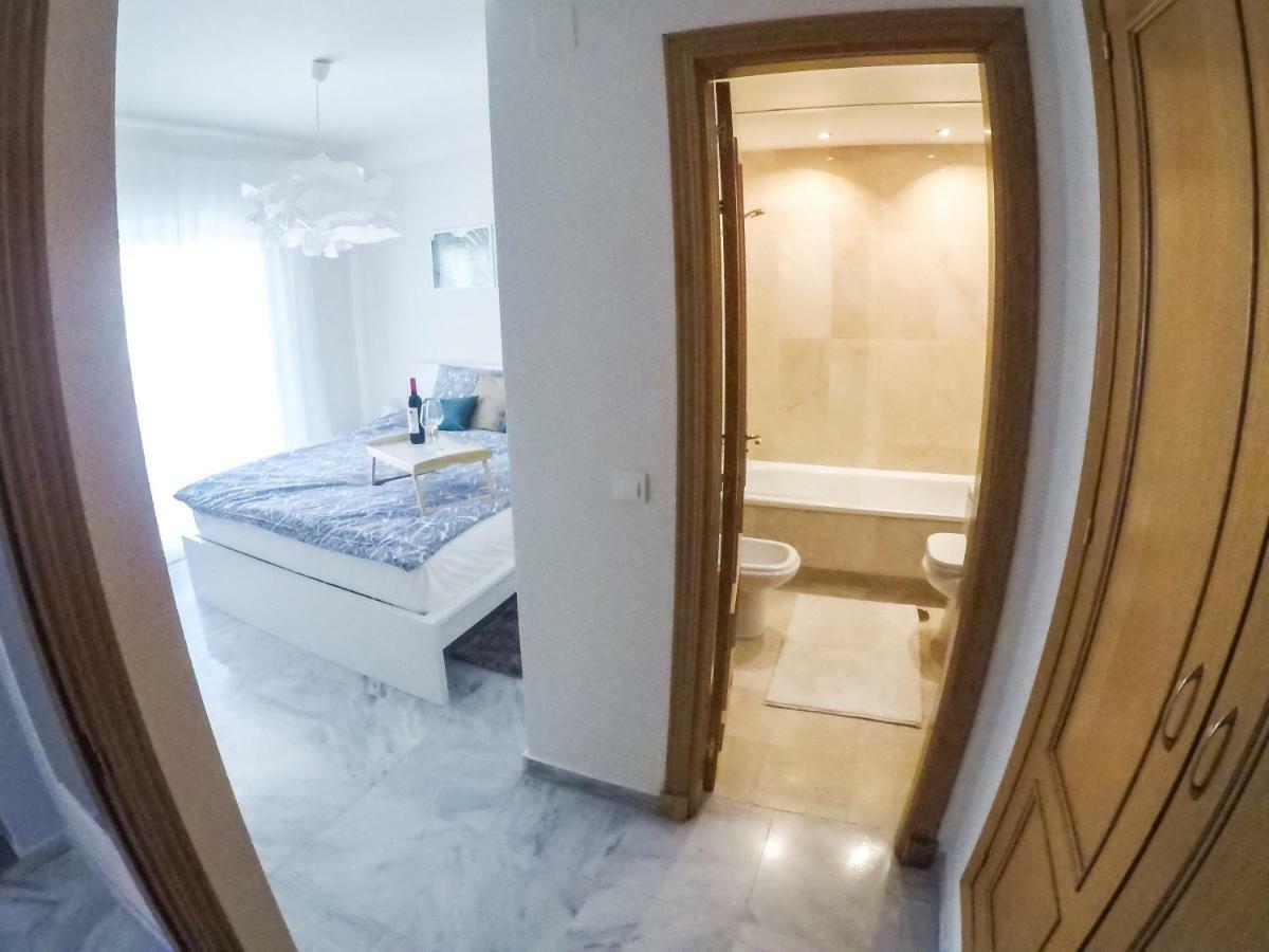Casa Del Silencio Apartment Benalmadena Luaran gambar